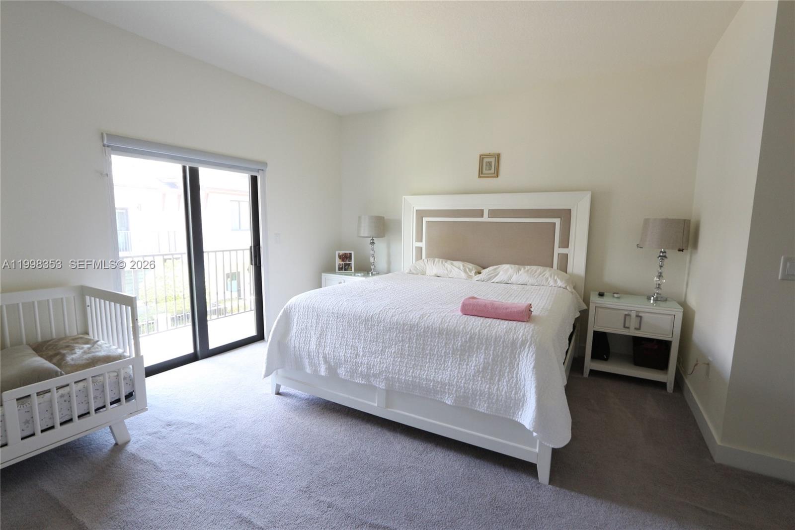 DOWNTOWN DORAL SOUTH PHAS - Residential