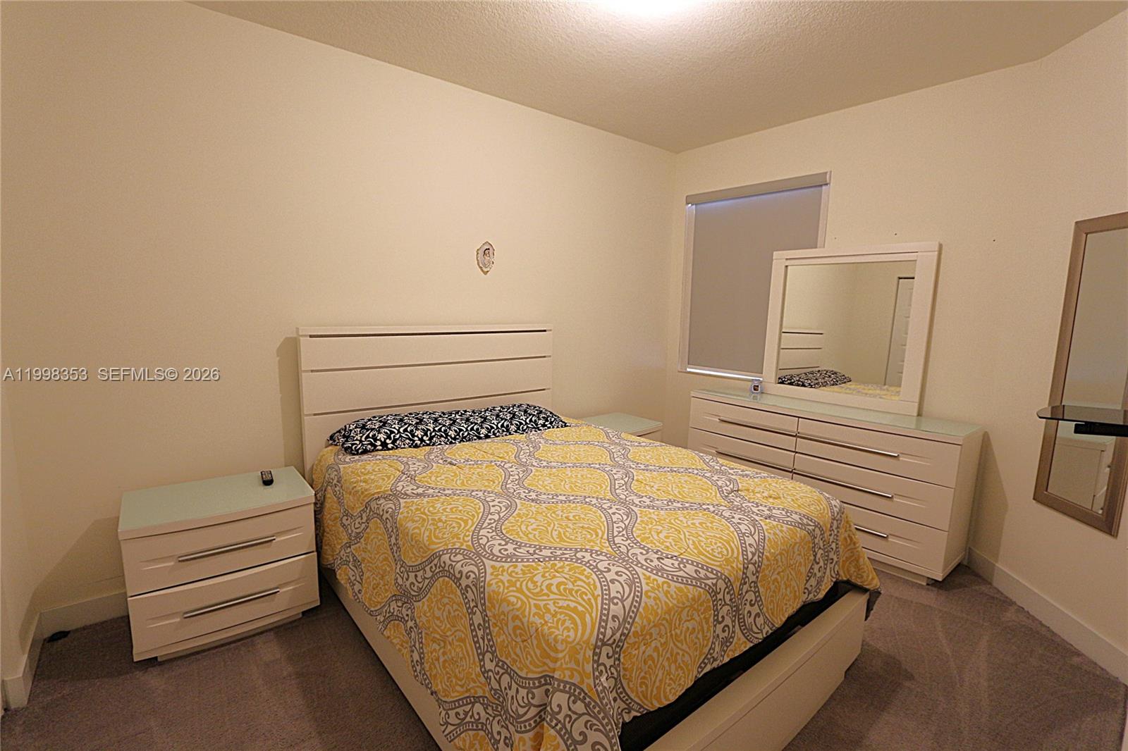 DOWNTOWN DORAL SOUTH PHAS - Residential