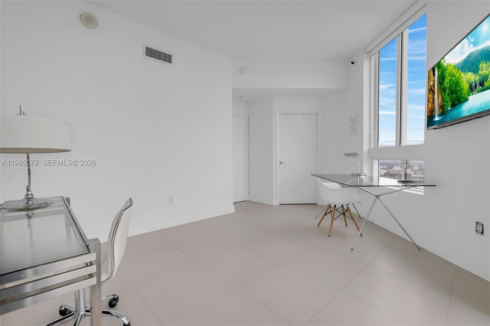 QUANTUM ON THE BAY CONDO - Residential