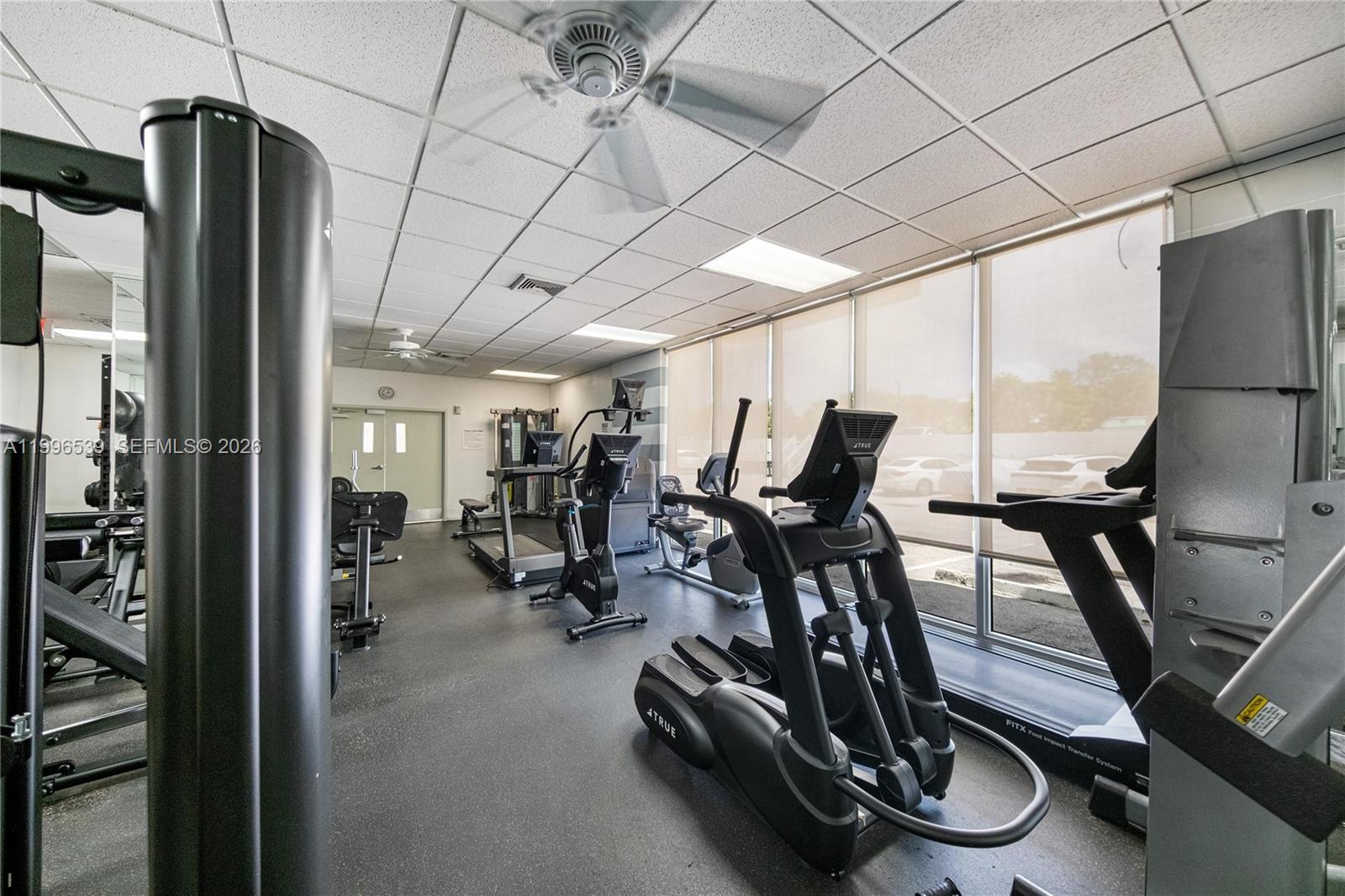 BAYVIEW TOWERS CONDO SOUT - Residential