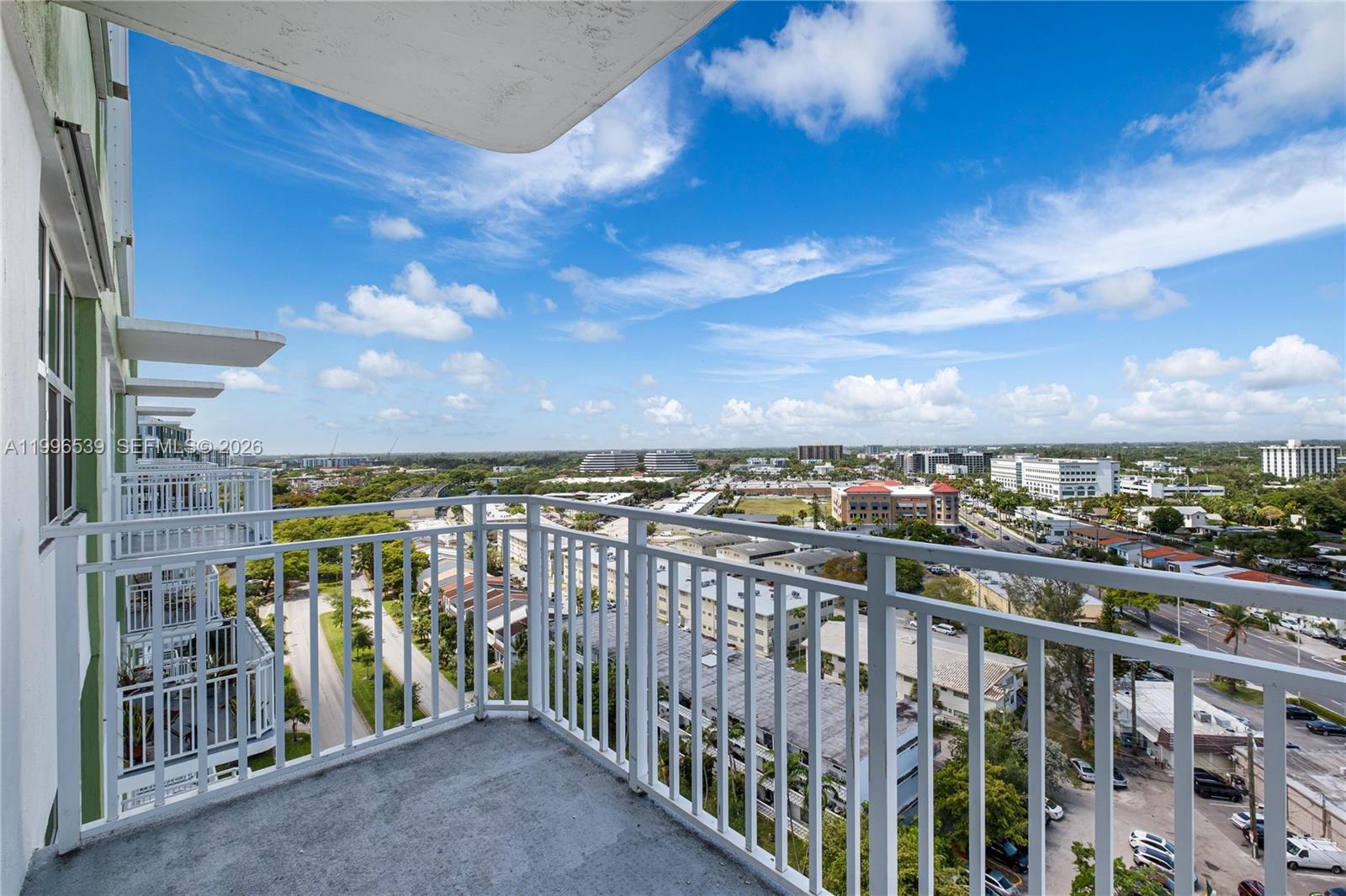 BAYVIEW TOWERS CONDO SOUT - Residential