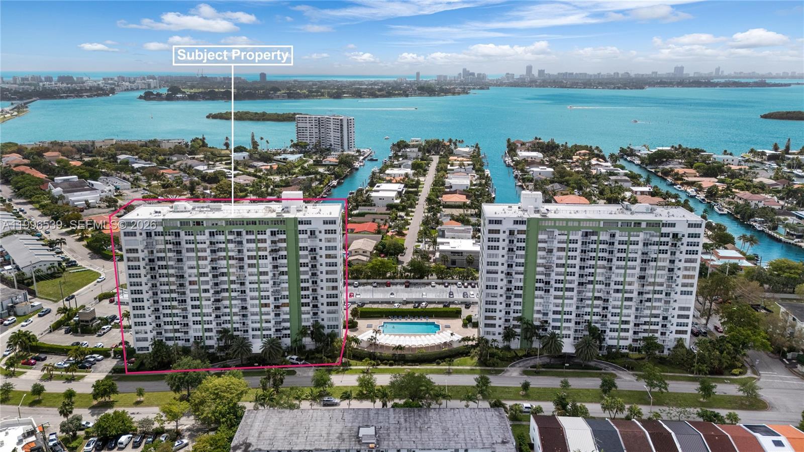 BAYVIEW TOWERS CONDO SOUT - Residential