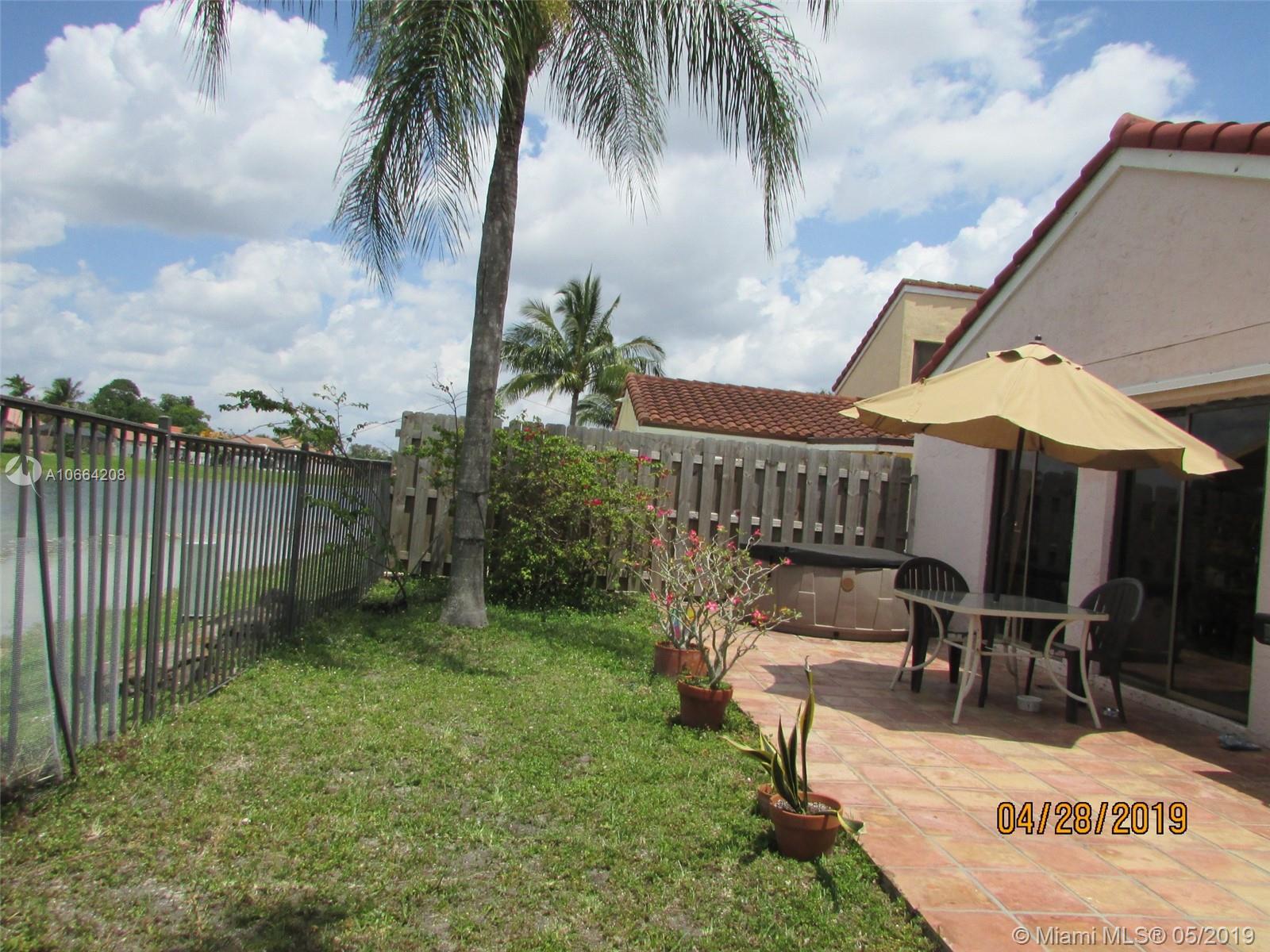 THE MOORS CLUSTER HOMES - Residential Lease