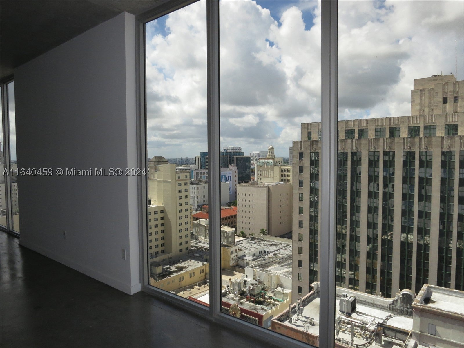 151 SE 1 St 1902