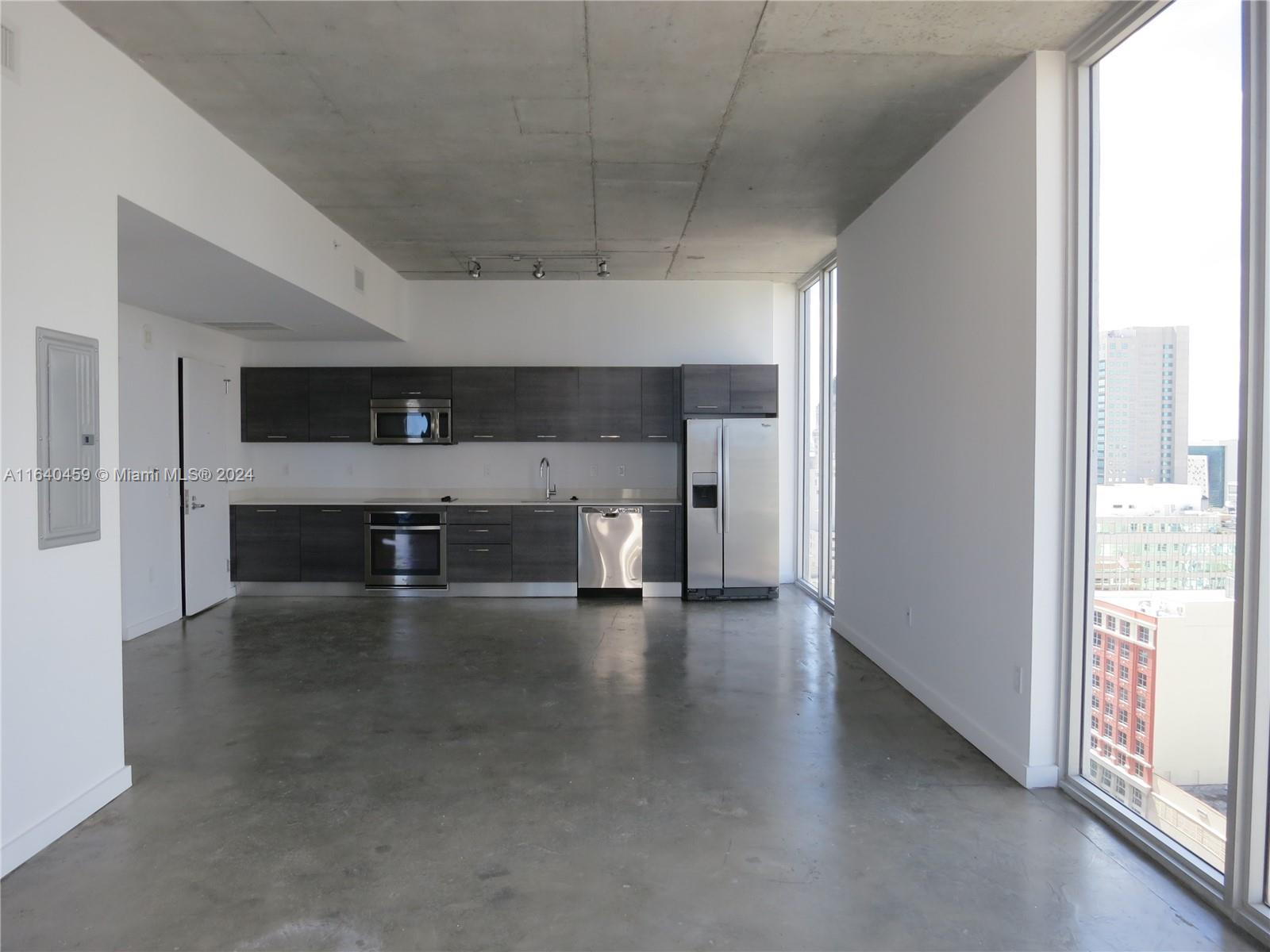 Centro Condo - Residential