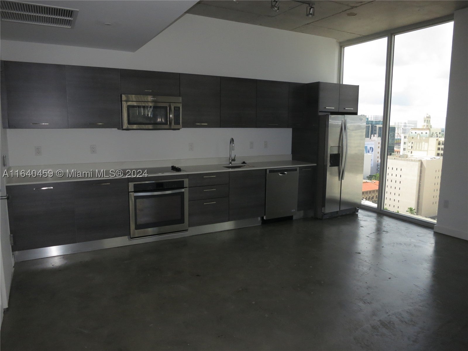 151 SE 1 St 1902