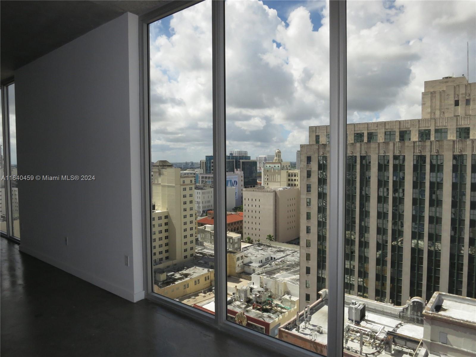 View photos, virtual tours, details... 151 SE 1 St 1902