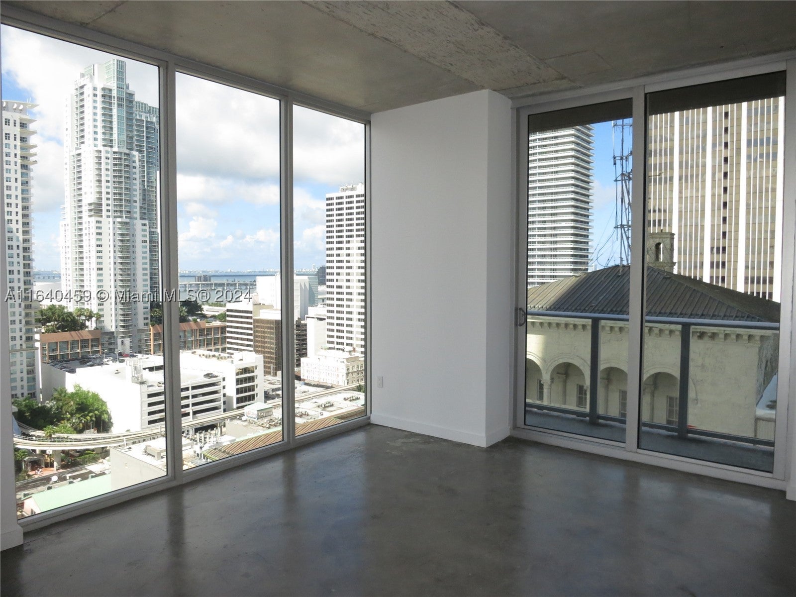 151 SE 1 St 1902