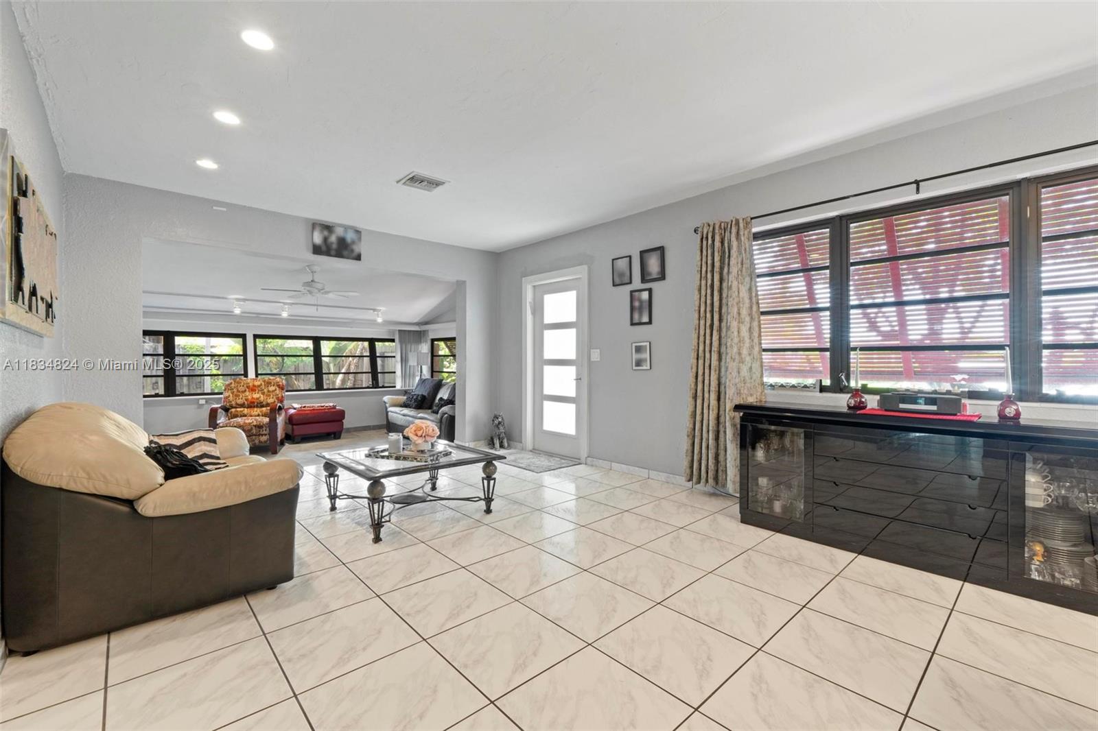 SUNSWEPT ISLE - Residential