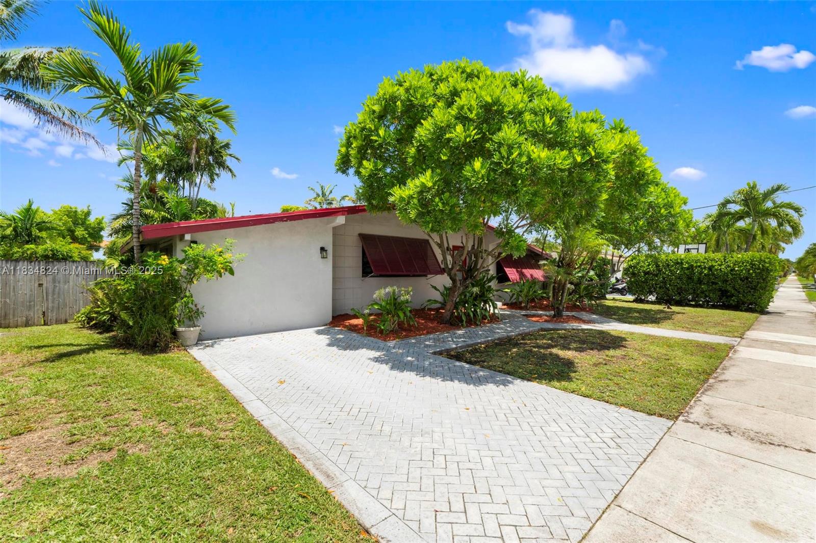 SUNSWEPT ISLE - Residential