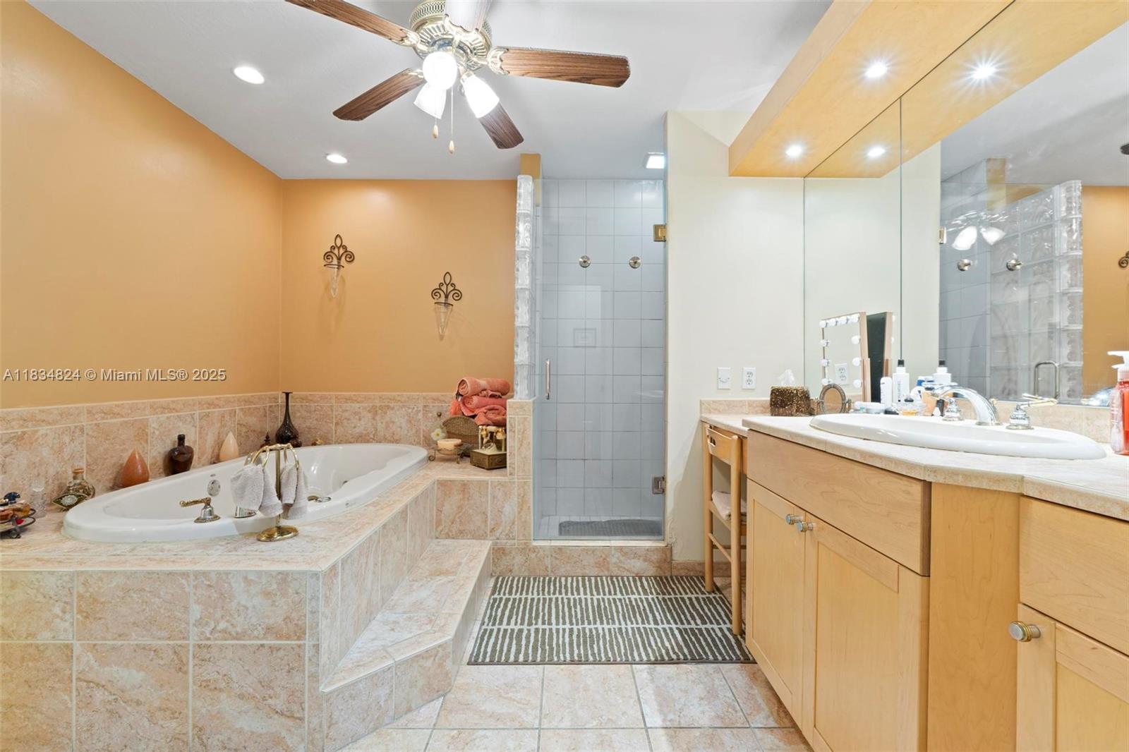 SUNSWEPT ISLE - Residential