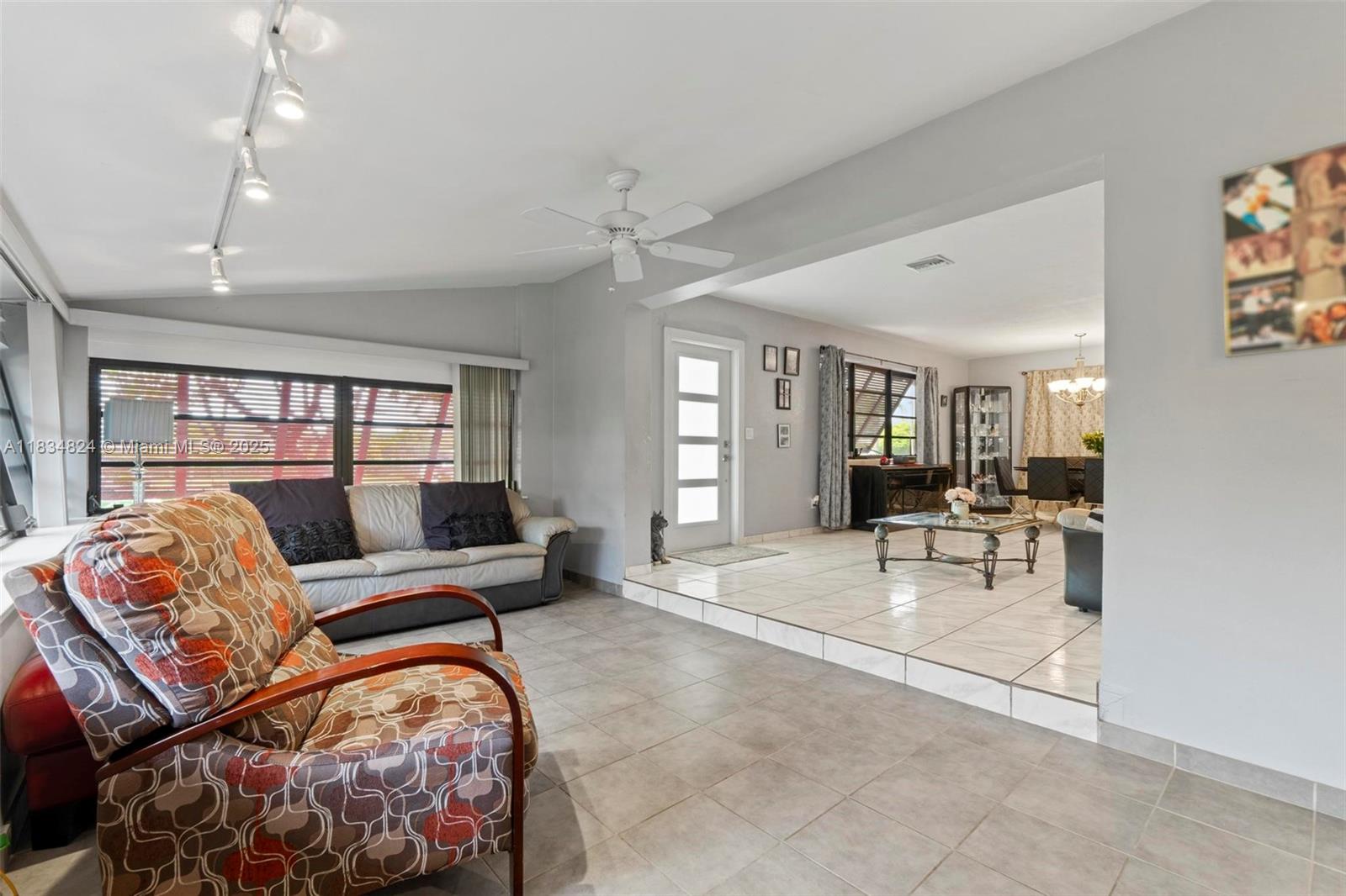 SUNSWEPT ISLE - Residential