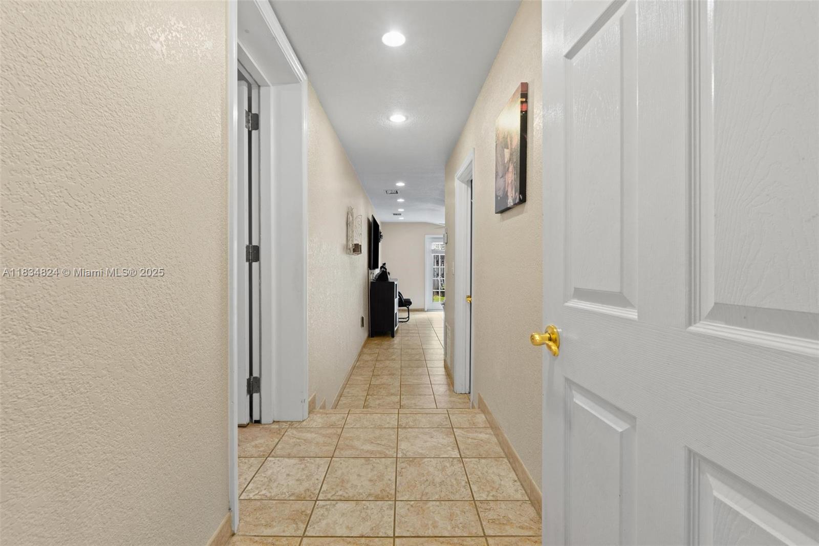 SUNSWEPT ISLE - Residential