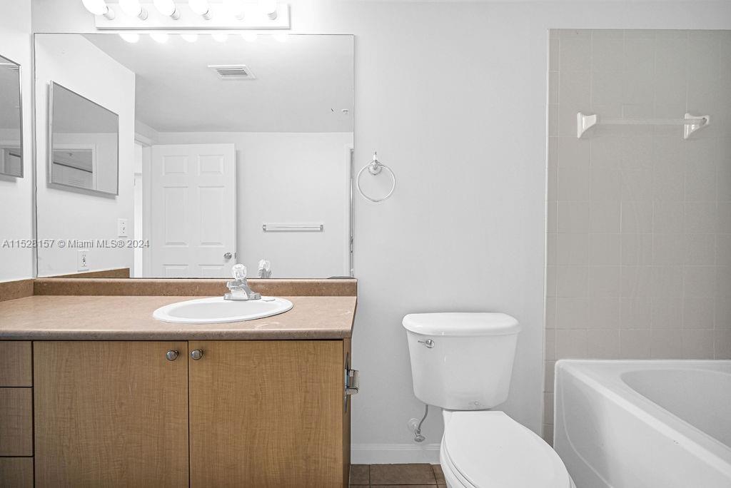 REGENT PARK CONDO - Residential