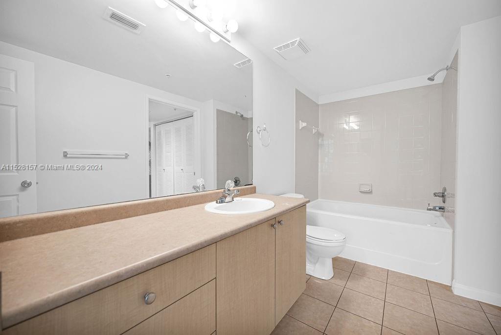 REGENT PARK CONDO - Residential