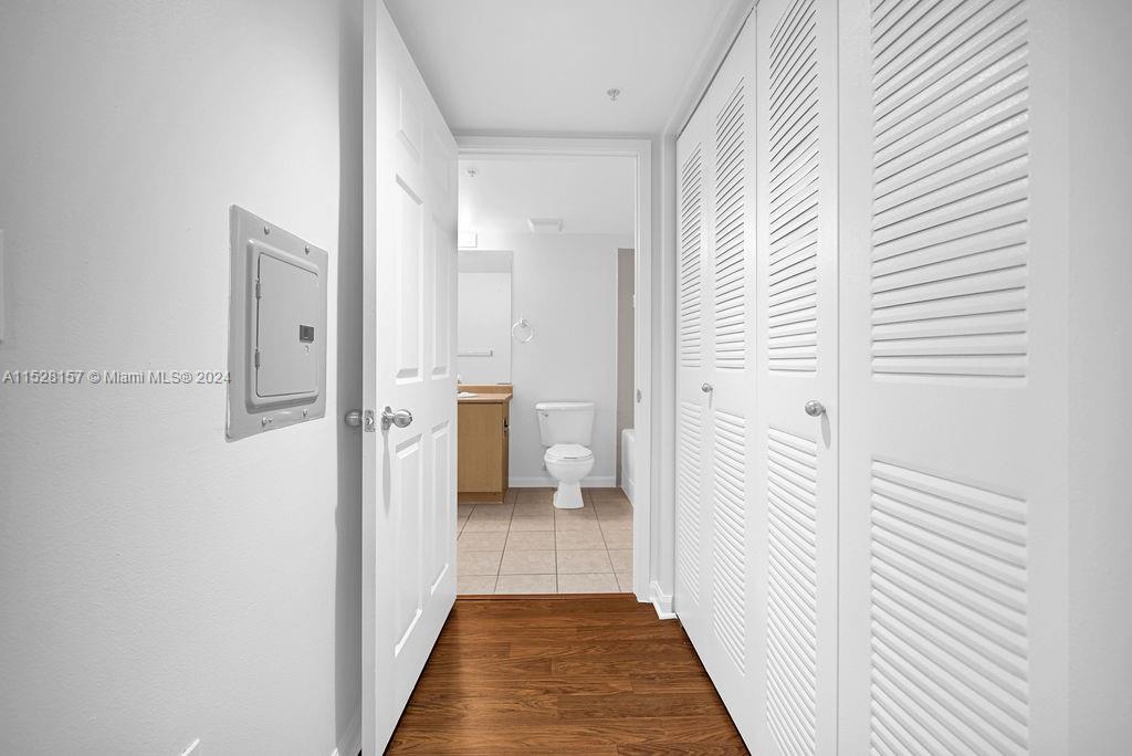 REGENT PARK CONDO - Residential