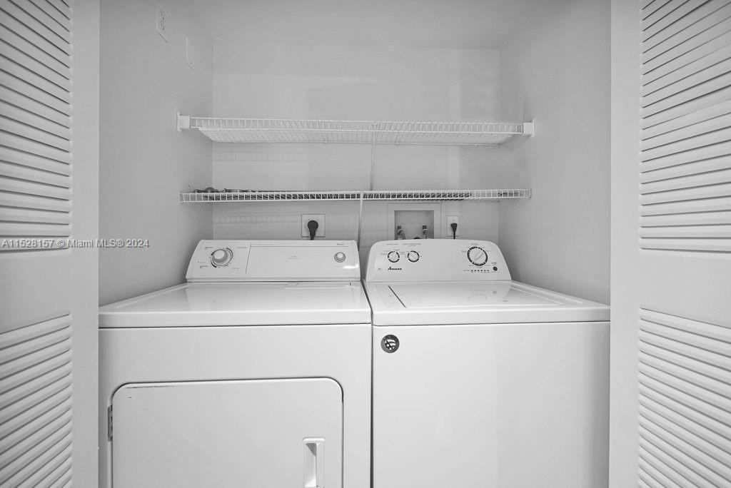 REGENT PARK CONDO - Residential