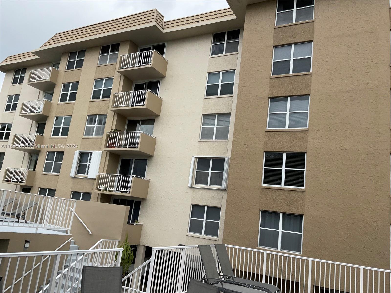MARK I CONDO - Residential