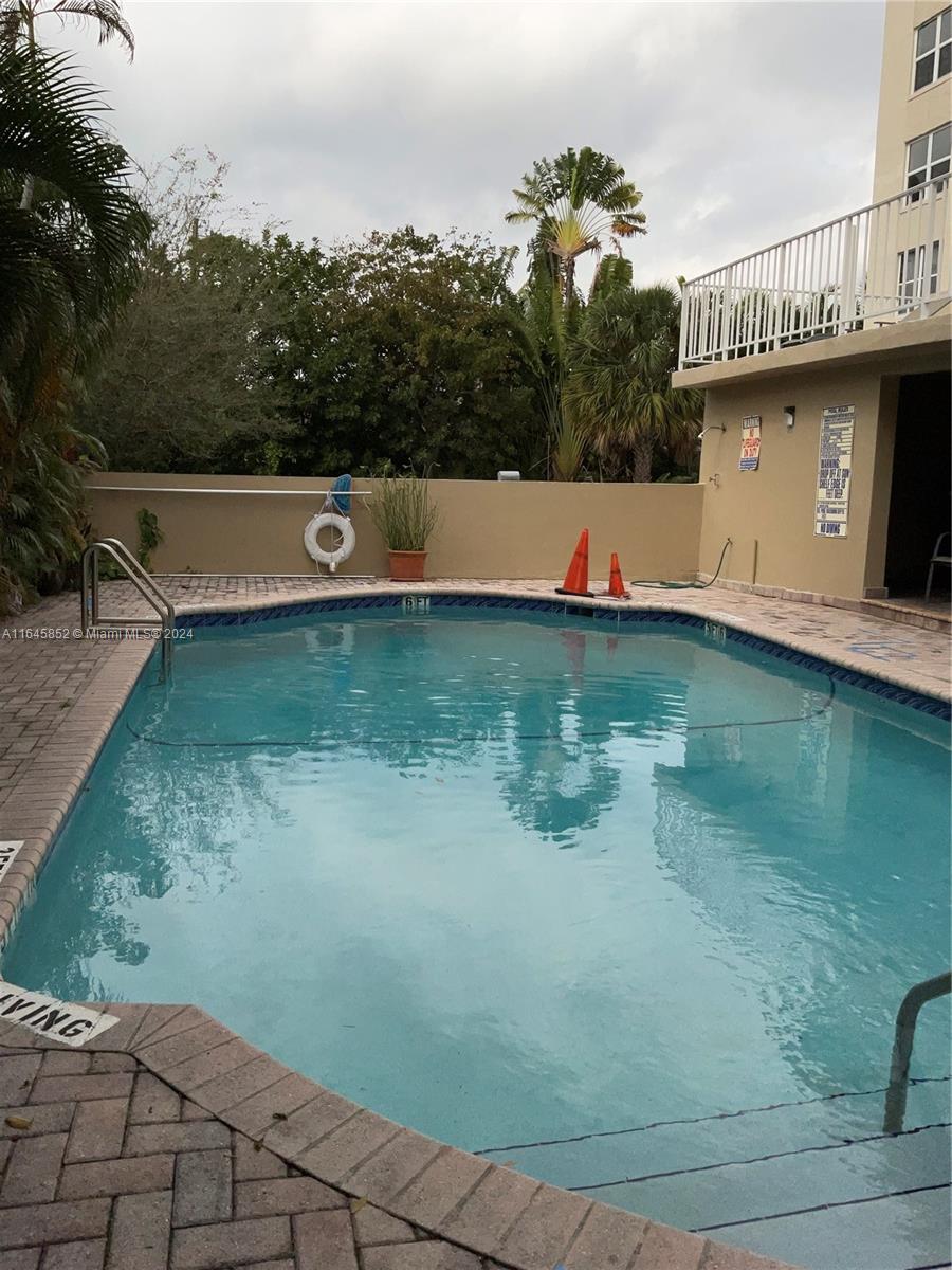 MARK I CONDO - Residential