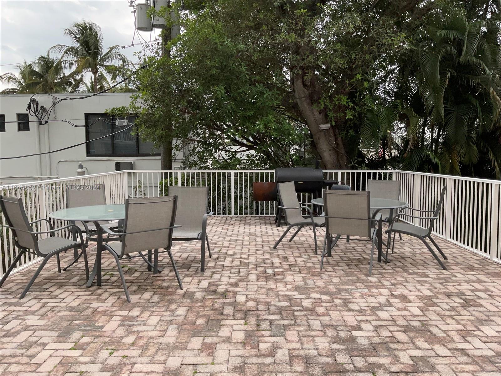 MARK I CONDO - Residential