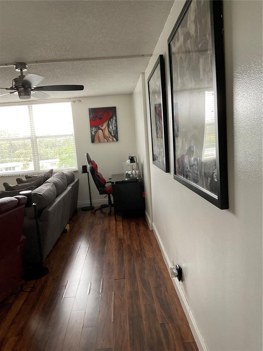 MARK I CONDO - Residential