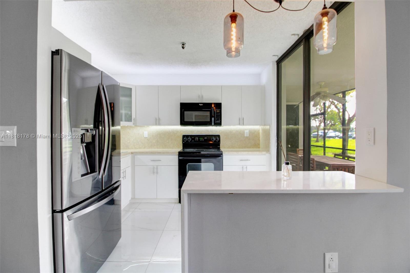 COCO WOOD CONDO - Residential