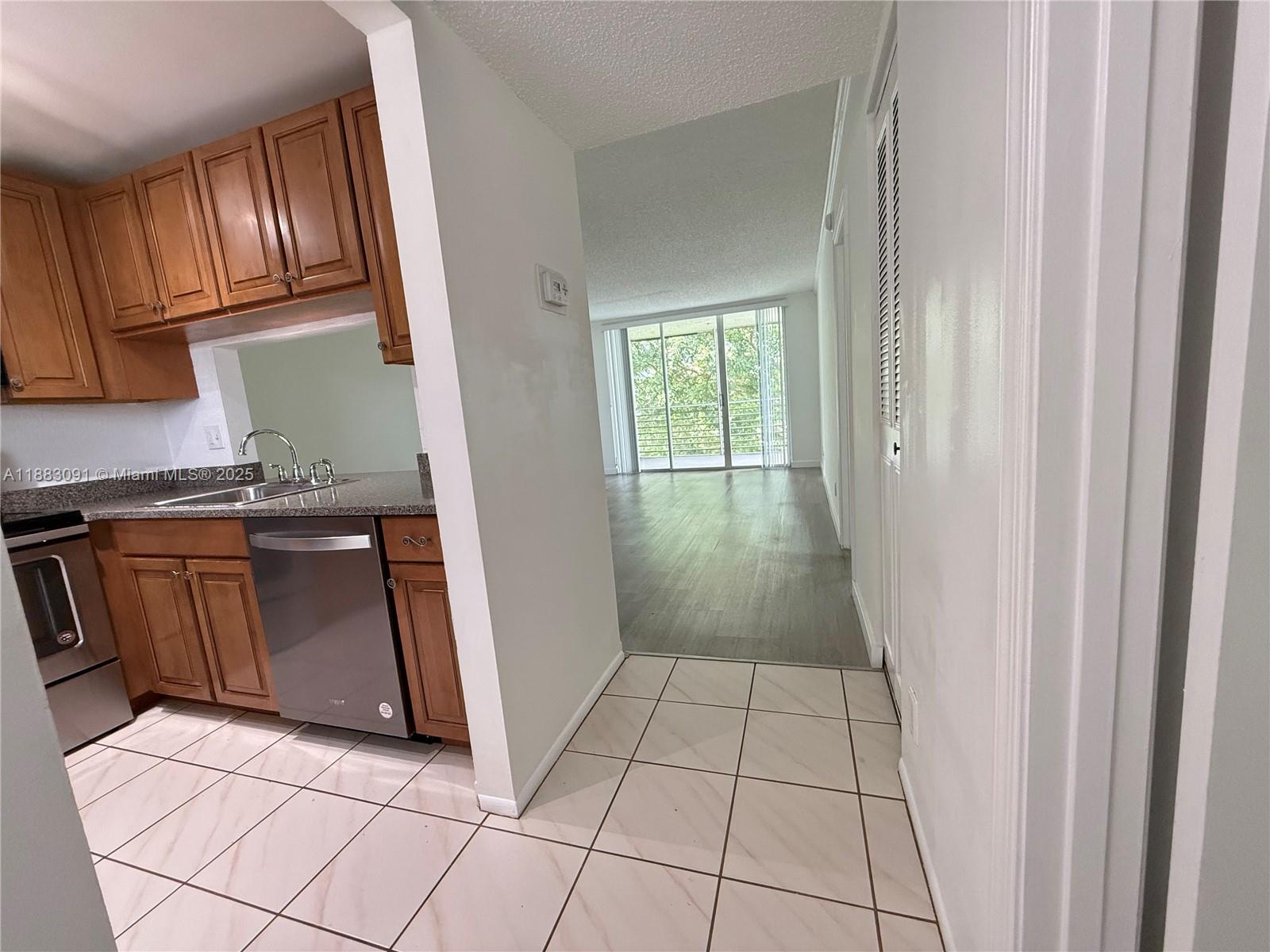 POINCIANA 10 PINE ISLAND - Residential Lease