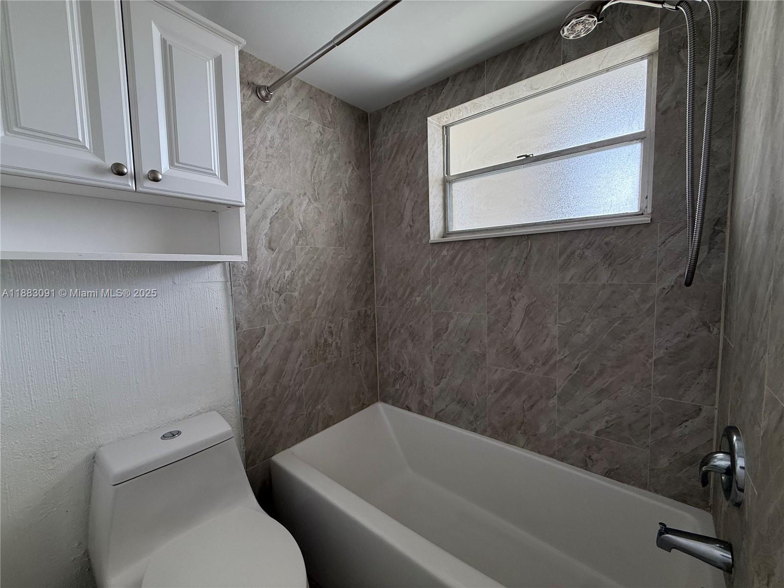 POINCIANA 10 PINE ISLAND - Residential Lease