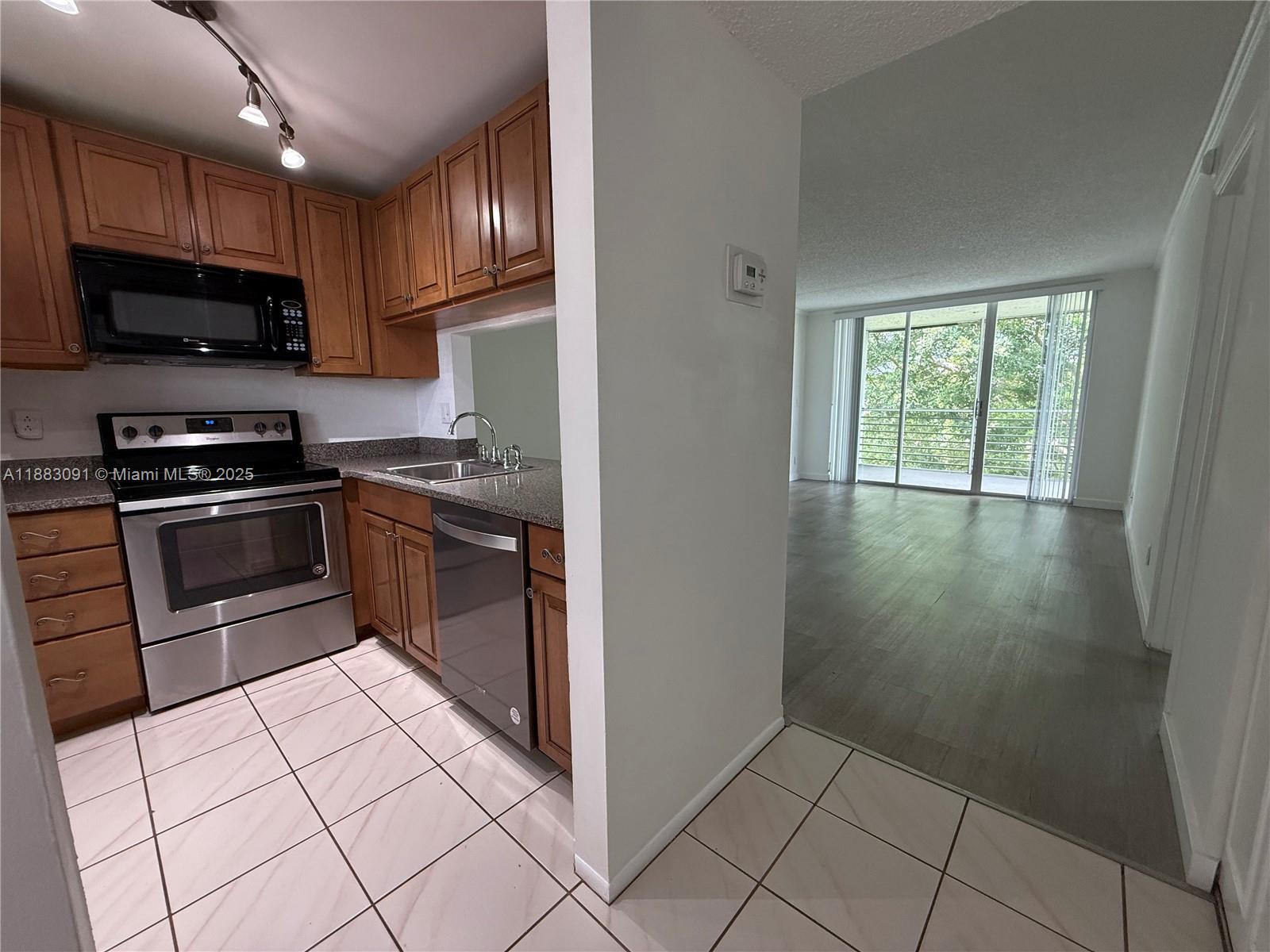 POINCIANA 10 PINE ISLAND - Residential Lease