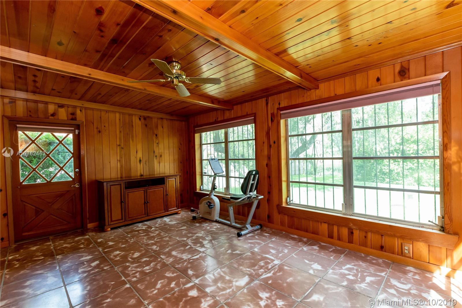 COUNTRY CLUB EST SEC 2 AM - Residential