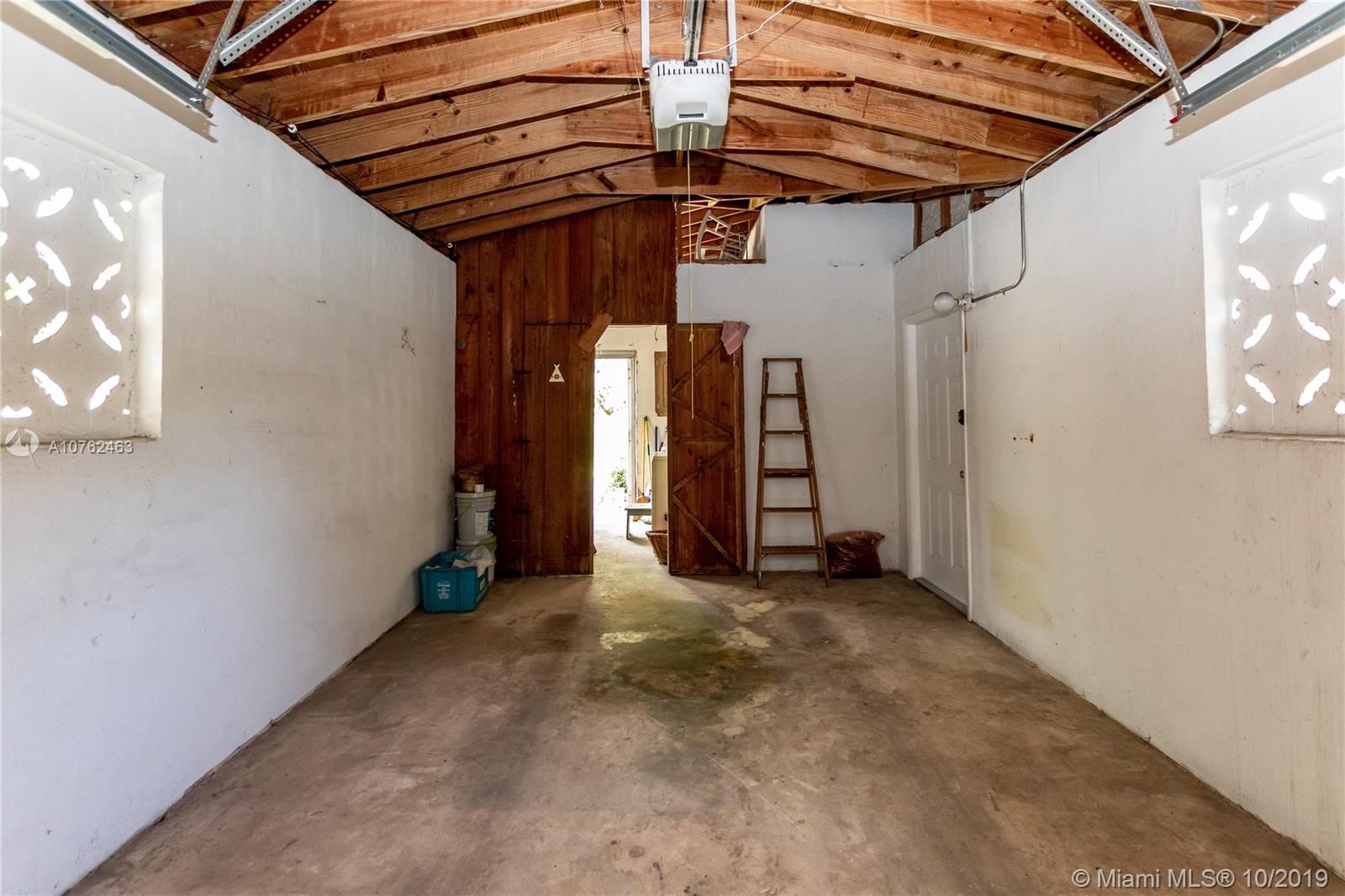 COUNTRY CLUB EST SEC 2 AM - Residential