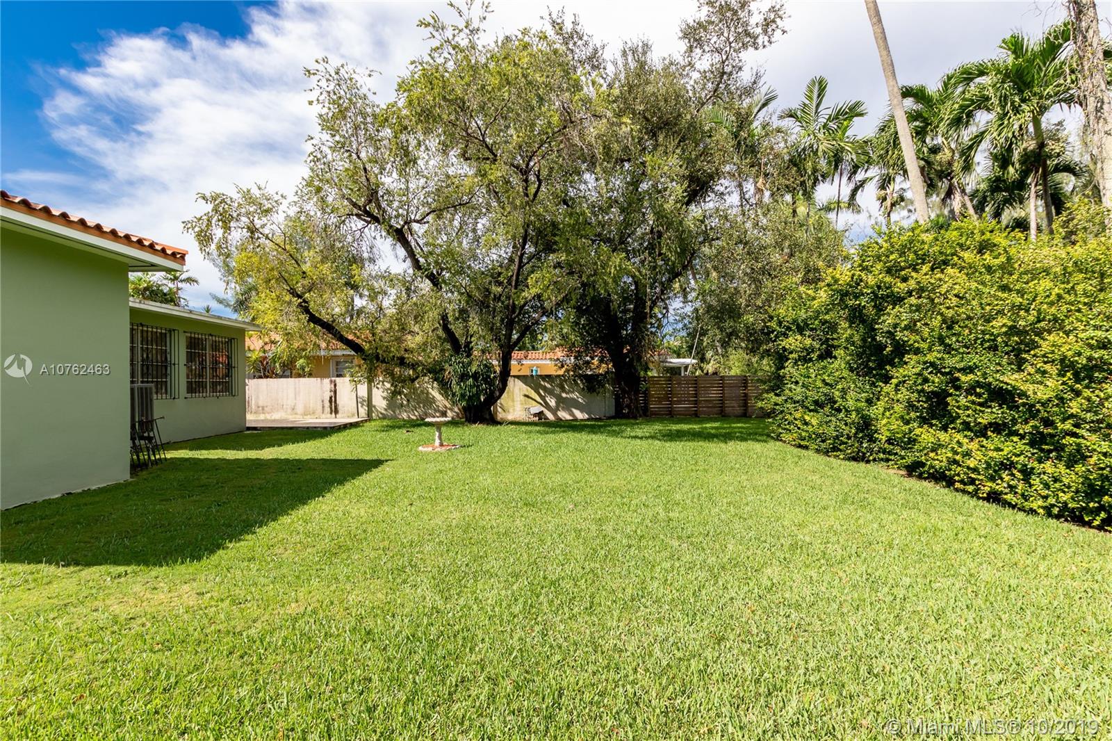 COUNTRY CLUB EST SEC 2 AM - Residential