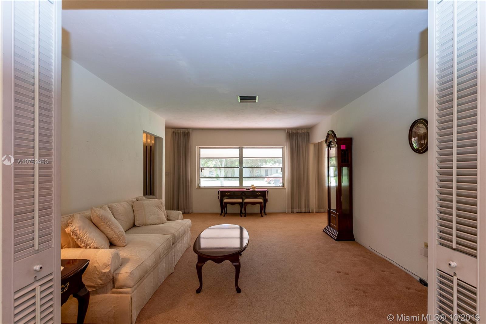 COUNTRY CLUB EST SEC 2 AM - Residential