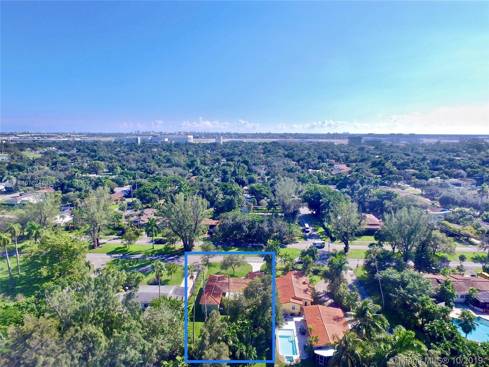 COUNTRY CLUB EST SEC 2 AM - Residential