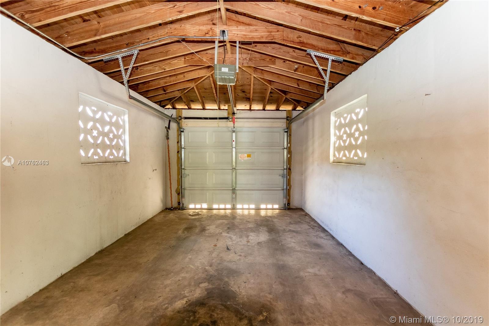 COUNTRY CLUB EST SEC 2 AM - Residential