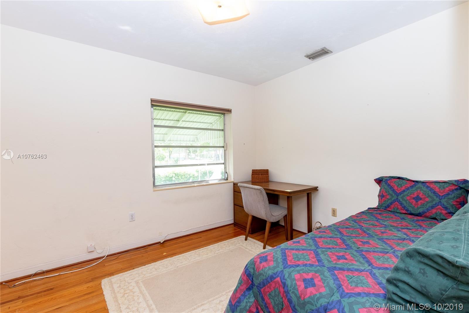 COUNTRY CLUB EST SEC 2 AM - Residential