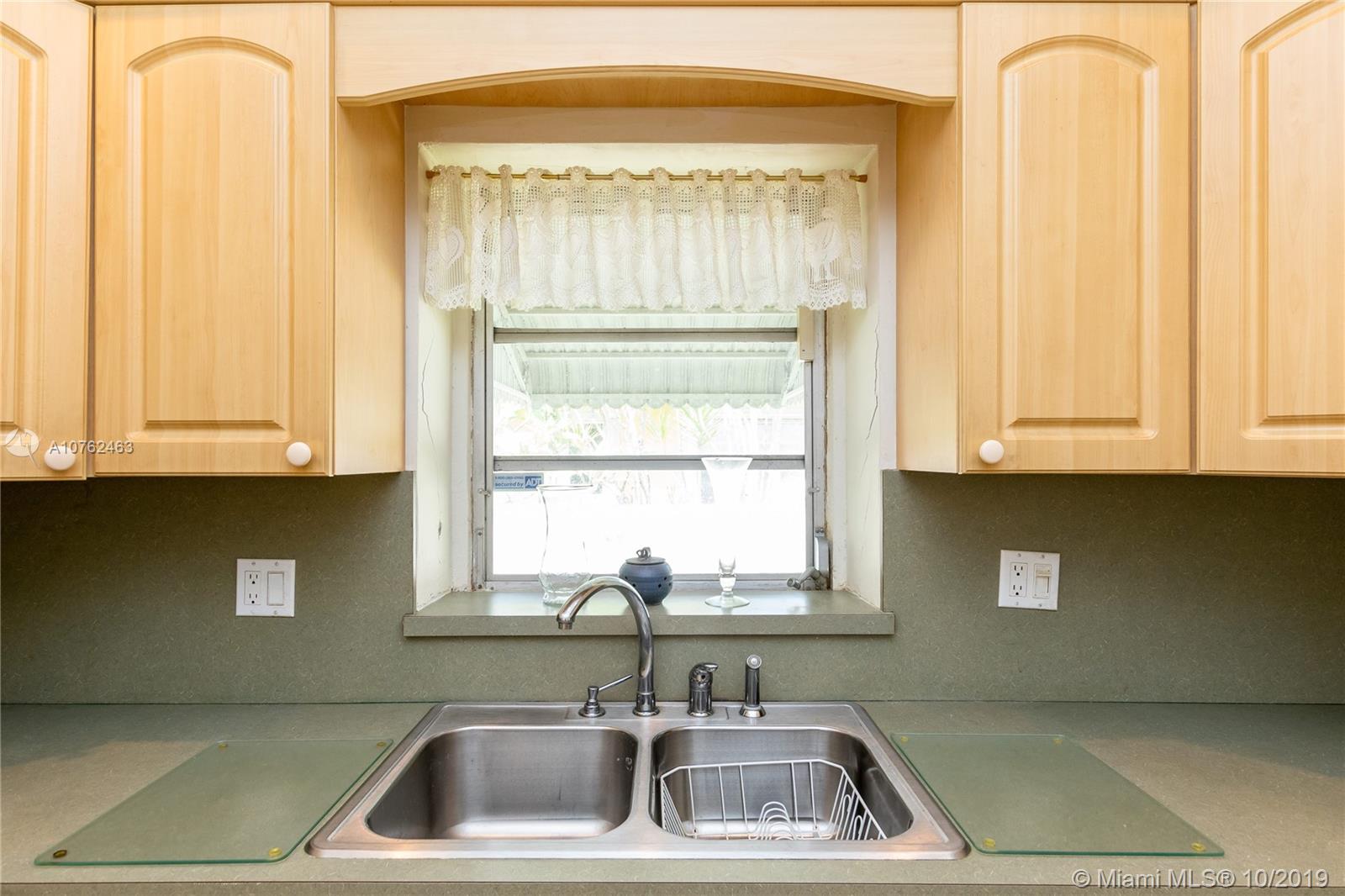 COUNTRY CLUB EST SEC 2 AM - Residential