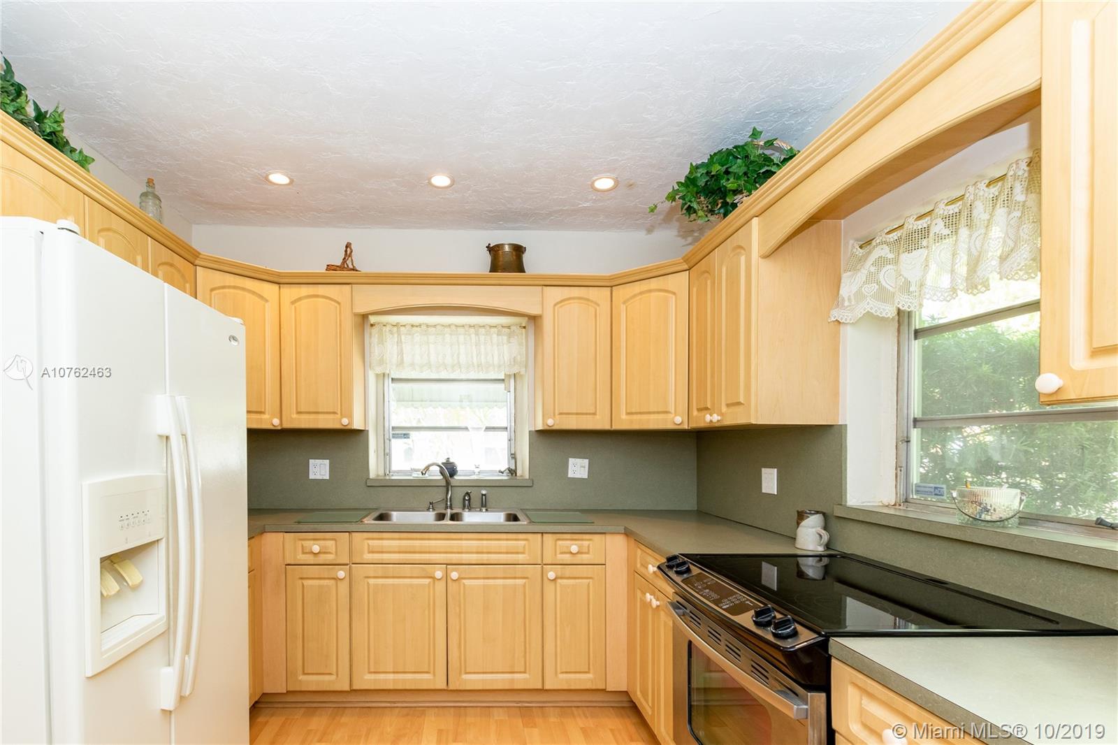 COUNTRY CLUB EST SEC 2 AM - Residential