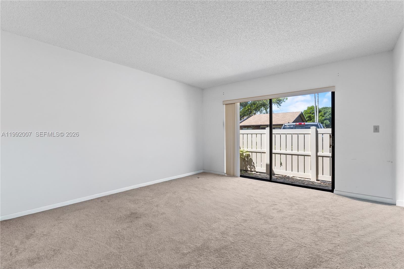 WOODLAKE ISLES - Residential