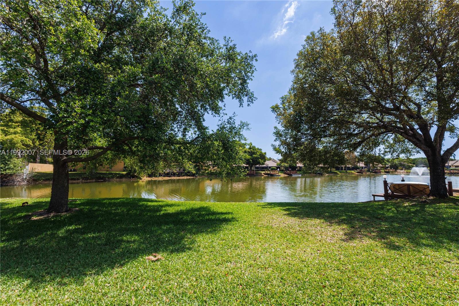 WOODLAKE ISLES - Residential