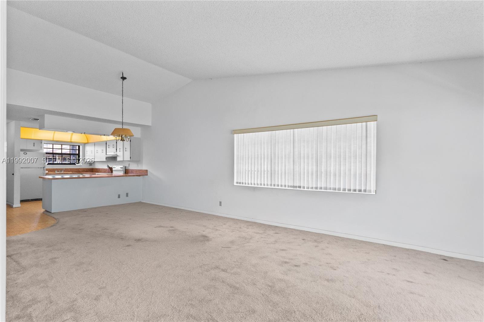 WOODLAKE ISLES - Residential