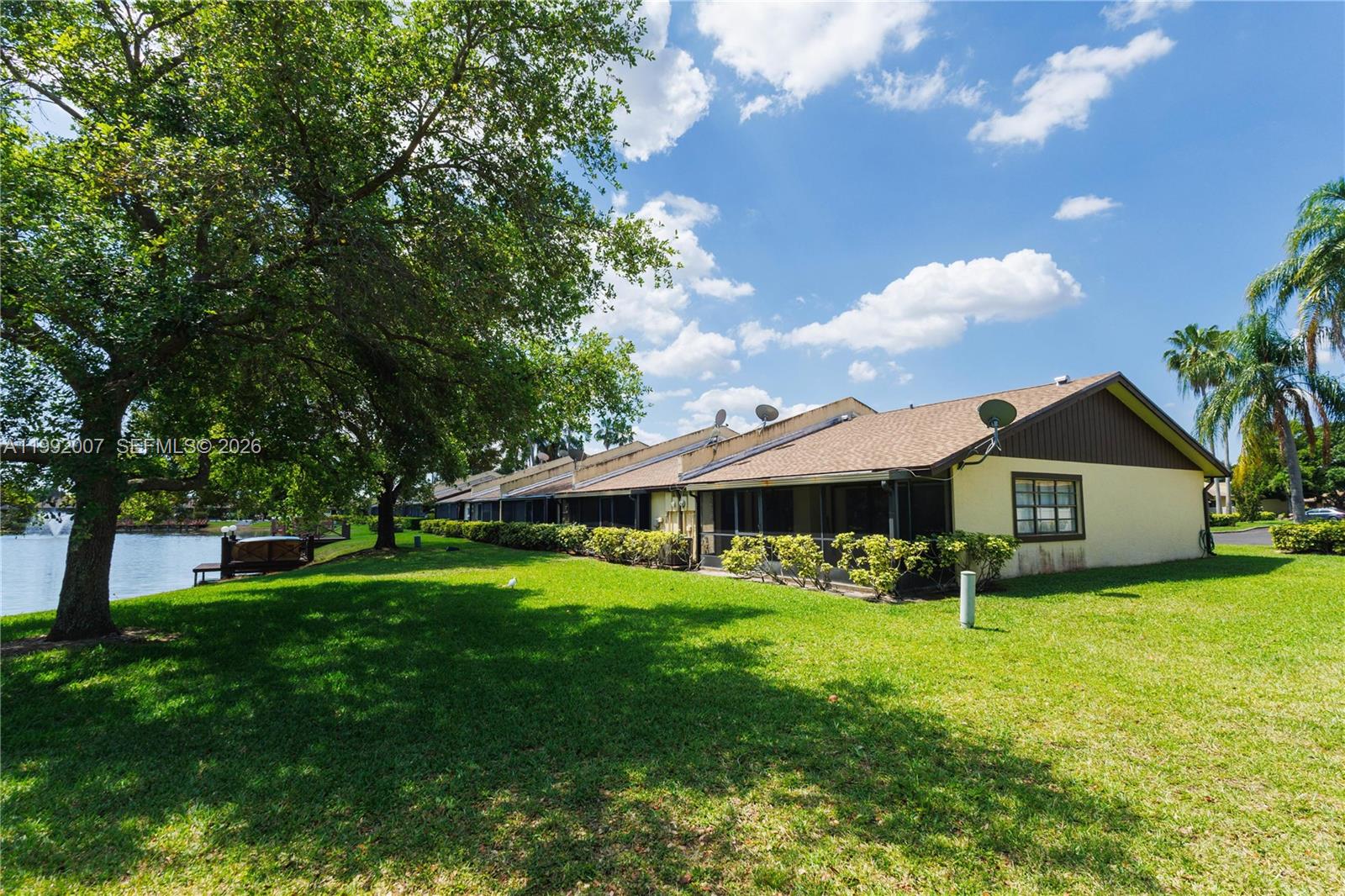 WOODLAKE ISLES - Residential