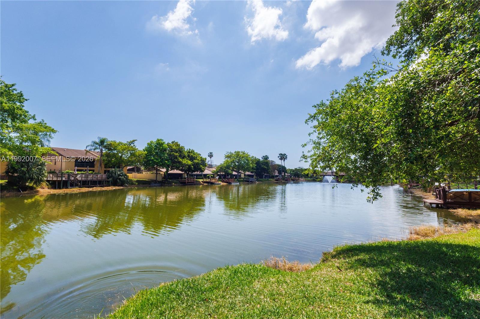 WOODLAKE ISLES - Residential