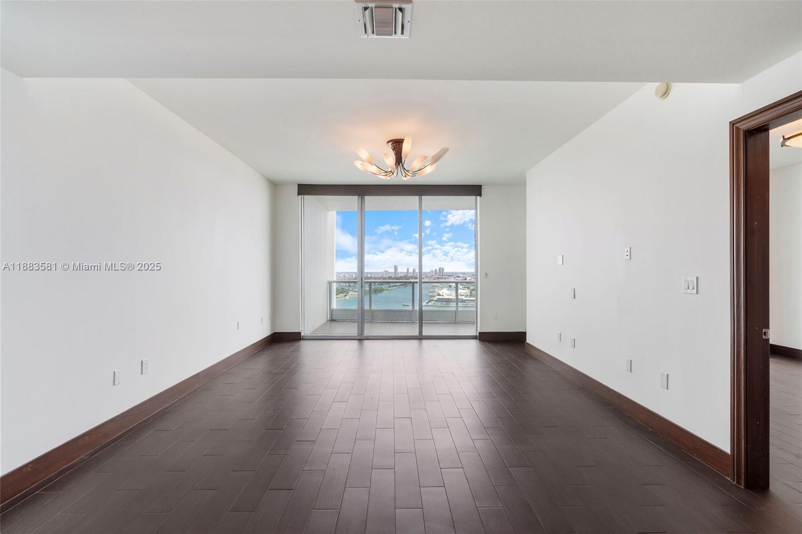 900 BISCAYNE BAY CONDO - Residential