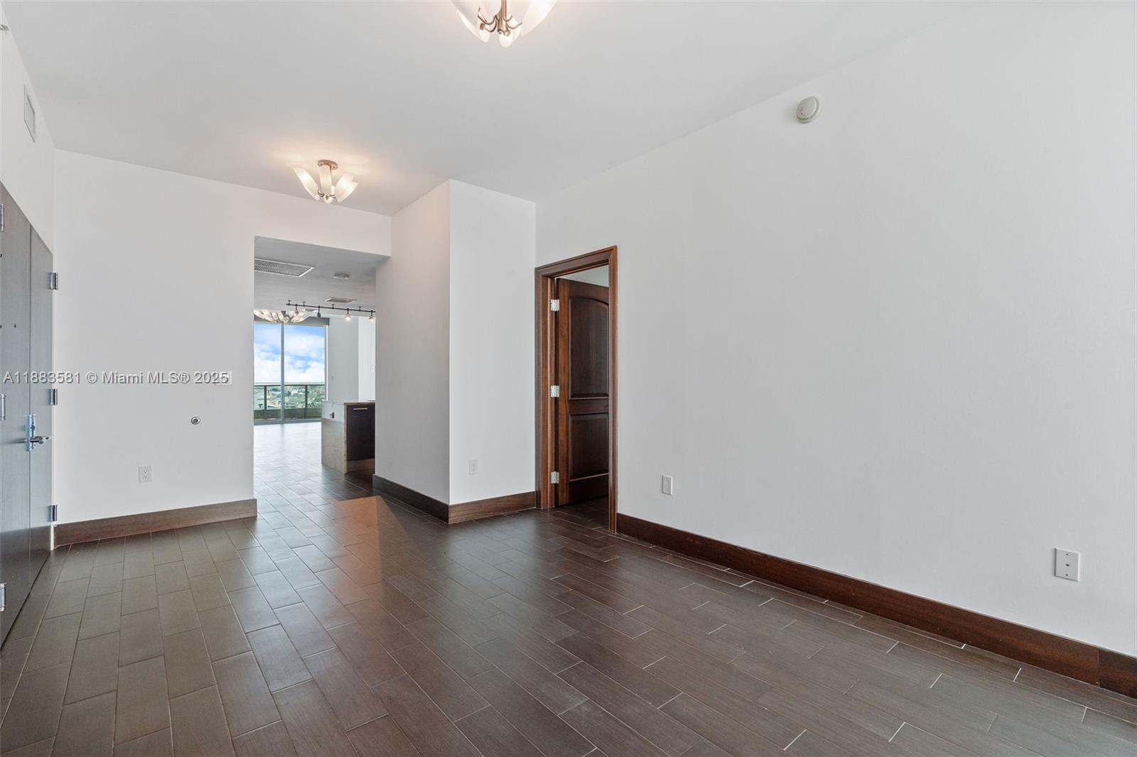 900 BISCAYNE BAY CONDO - Residential