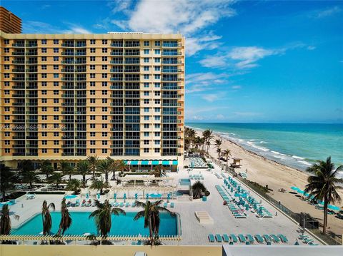 Tiny photo for Hollywood, FL 33019 (MLS # A12005869)