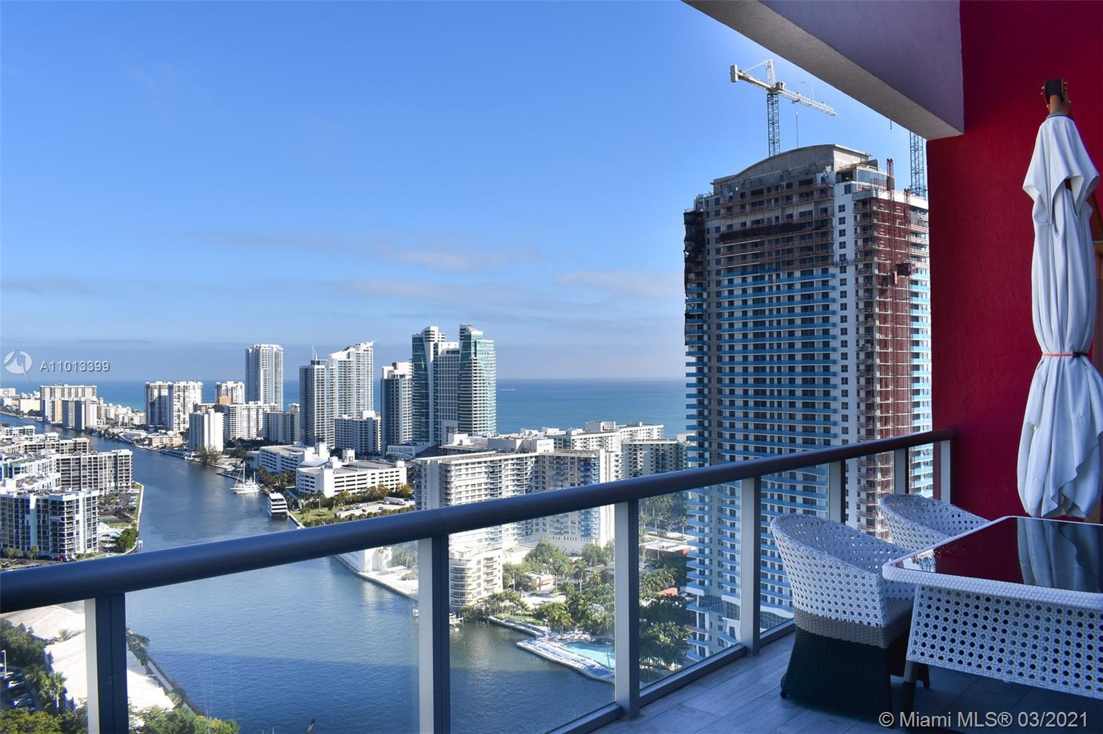 BEACHWALK CONDOMINIUM - Residential