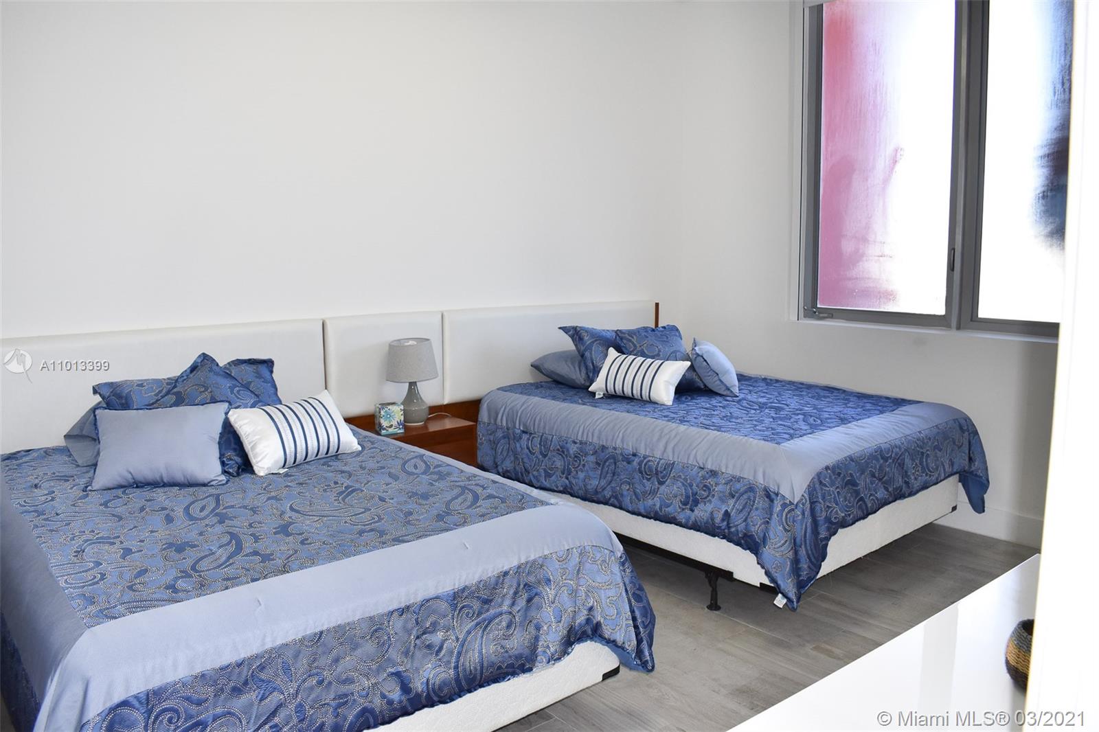 BEACHWALK CONDOMINIUM - Residential