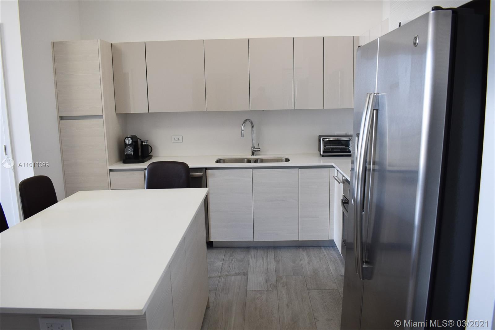 BEACHWALK CONDOMINIUM - Residential
