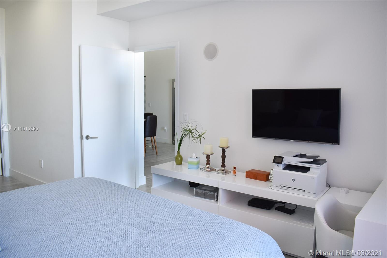 BEACHWALK CONDOMINIUM - Residential